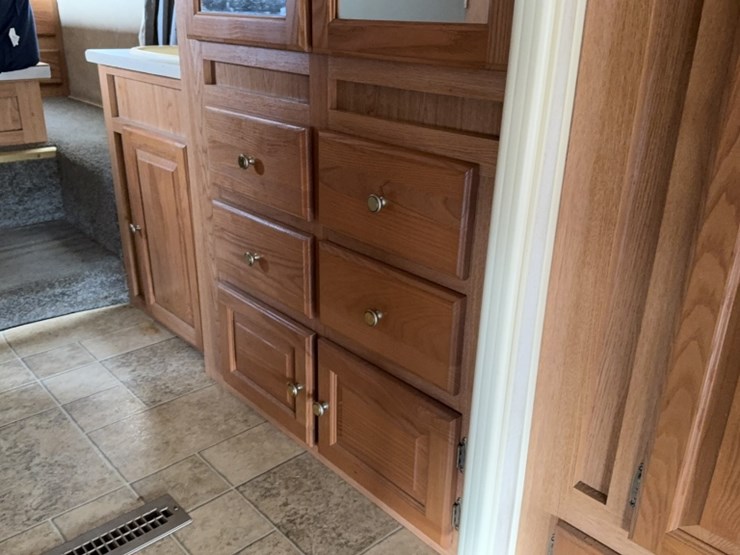 #3002-•-2006-rockwood-28'-5th-wheel-camper-image-27