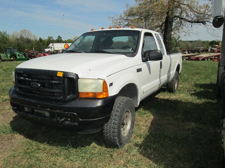 2001-ford-f250-image-1