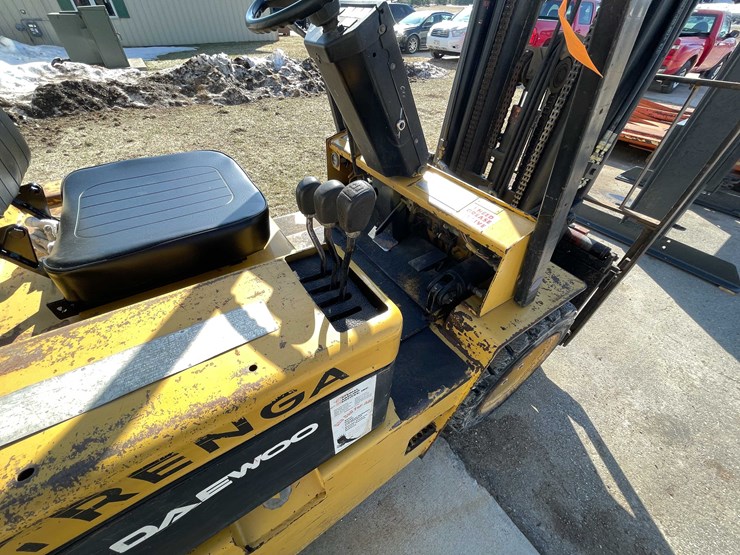 #352-•-daewoo-forklift-lp-(shawano,-wi)-image-21