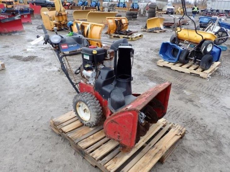 toro-power-max-828-lxe-snowblower-image-2