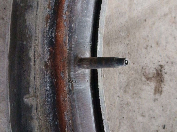 (3)-4.40/4.50-21-tires-image-8