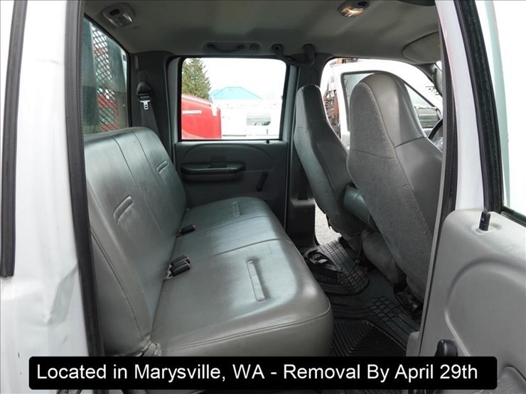 2004-ford-f450-image-8