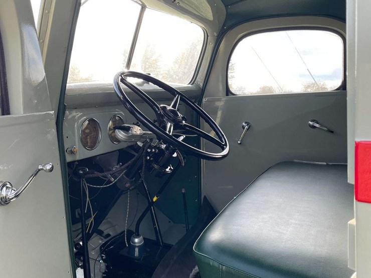 1939-ford-truckstell-sleeper-cab-semi-image-50