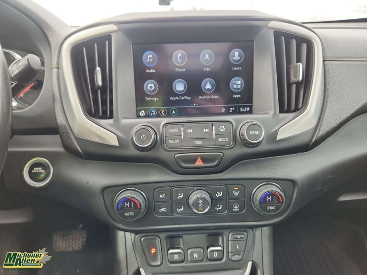 2018-gmc-terrain-sle-image-13