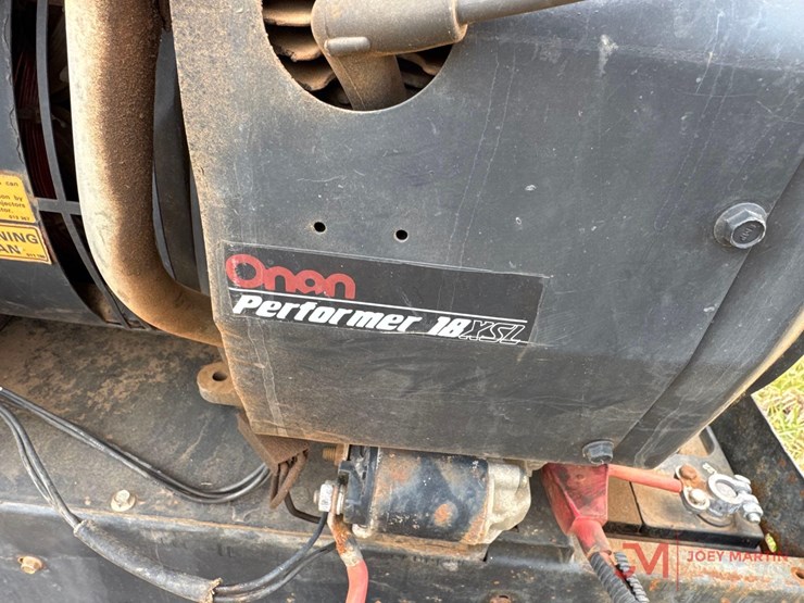 miller-the-legend-aead-200le-portable-welder-image-7