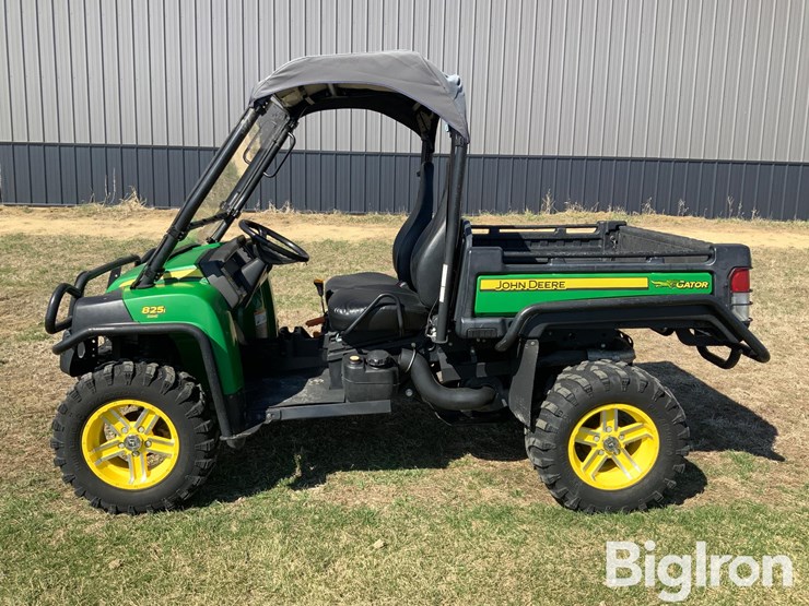 2011-john-deere-gator-image-8