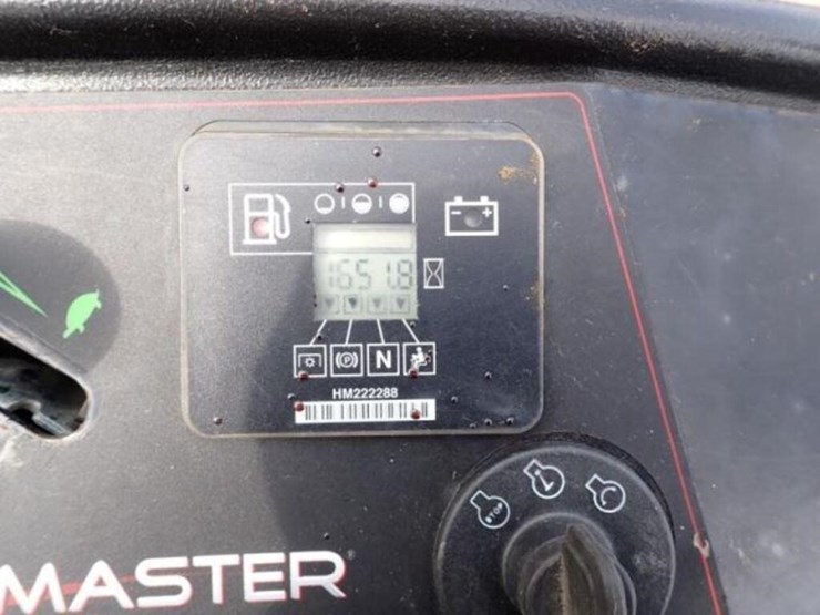 2017-toro-z-master-3000-series-zero-turn-mower-749-image-10