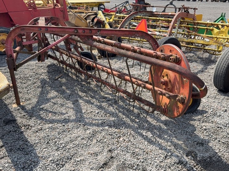 massey-ferguson-3-image-4