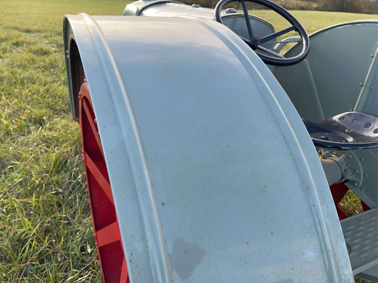 1923-fordson-tractor-image-49