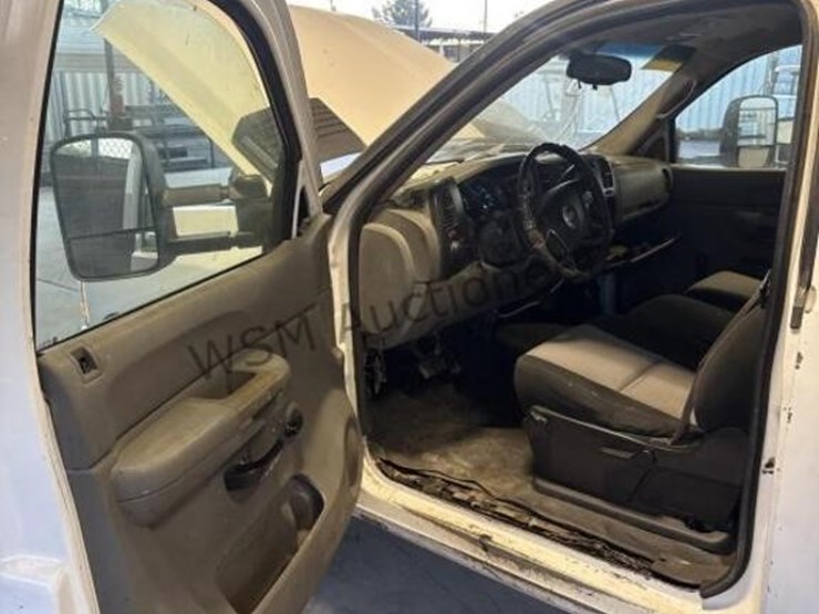 2007-chevrolet-silverado-3500hd-image-27