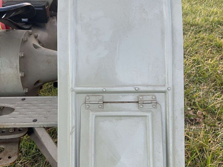 brand-new-never-used-1925-fordson-tractor-image-33