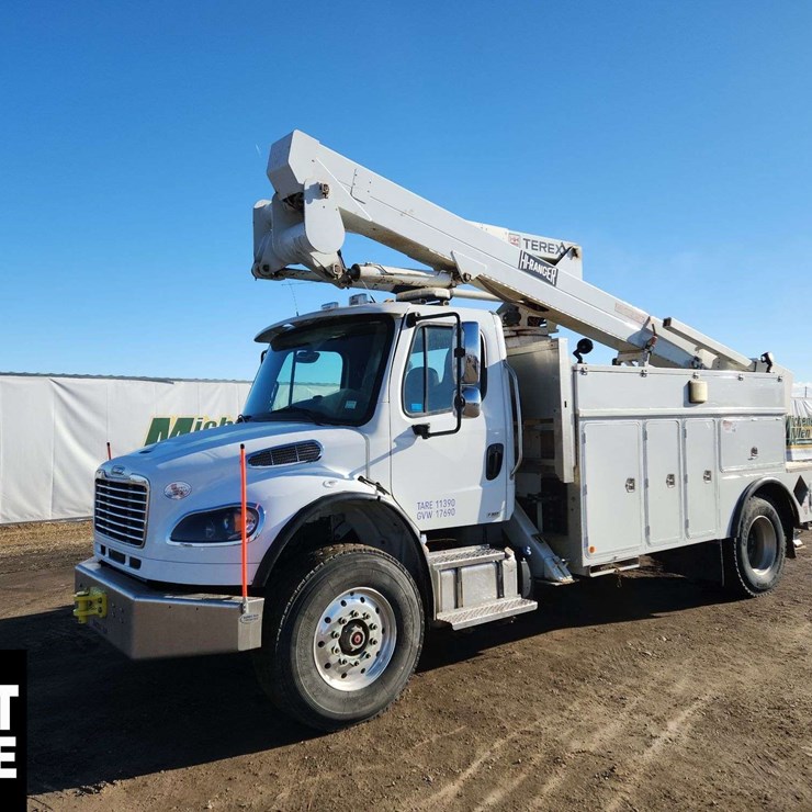 2020 FREIGHTLINER M2 106