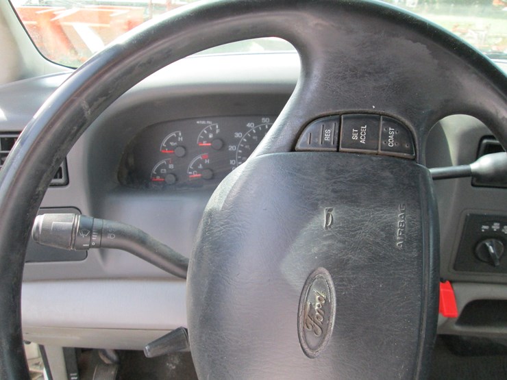 2001-ford-f250-image-36