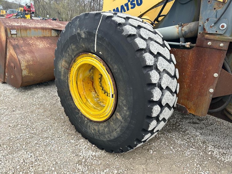 komatsu-wa380-6-image-16