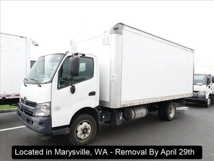 2018-hino-195-image-1