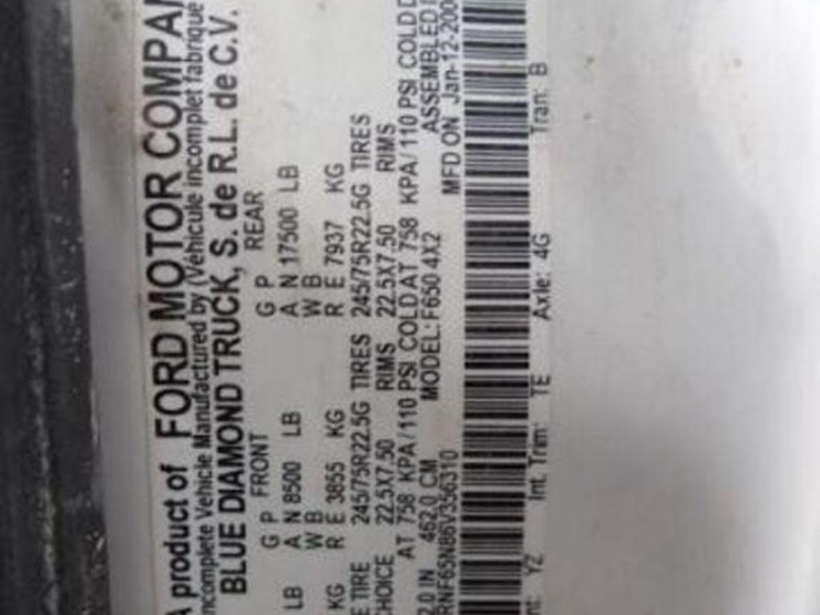 2006-ford-f650-xlt-image-9