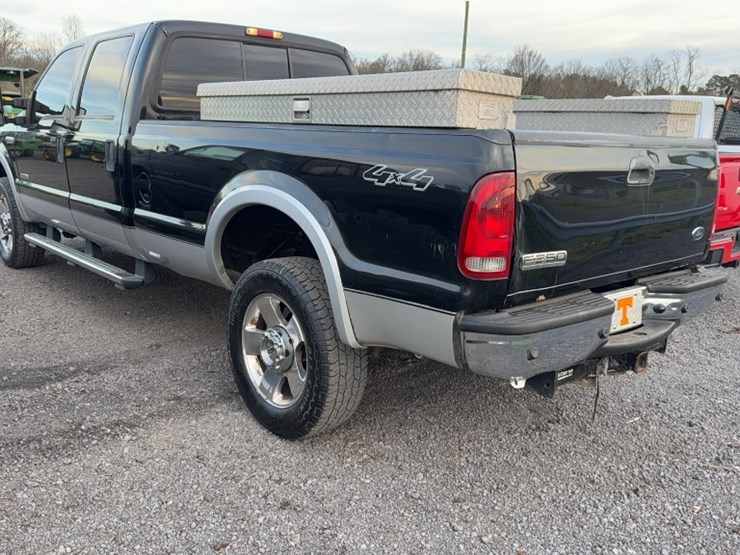 2006-ford-f350-image-11