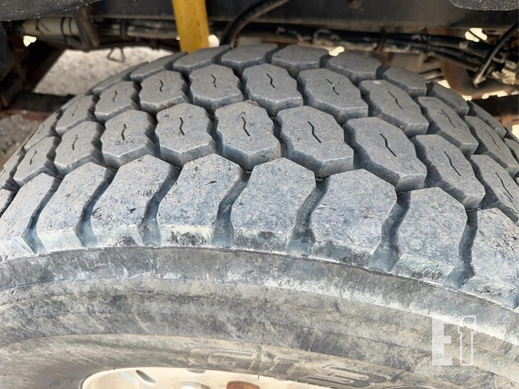 1995-kenworth-t800-image-25