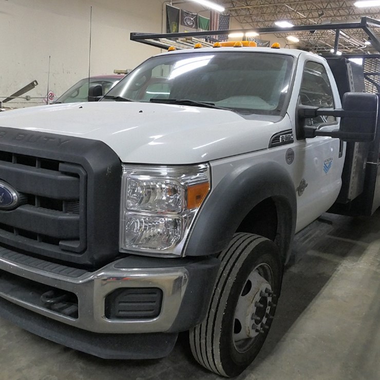 2015 FORD F550