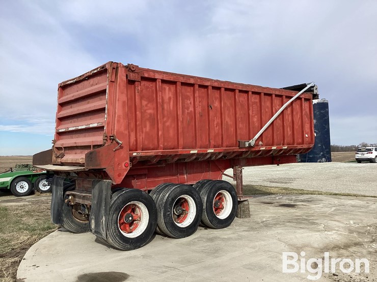 1976-fruehauf-end-dump-image-5