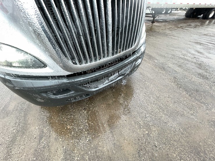 #230-•-2016-international-semi-tractor-(has-wi-title)-(denmark,-wi)-image-45