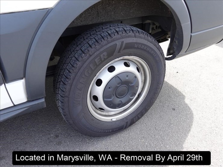 2015-ford-transit-image-14