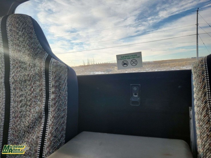 2006-ford-f550-image-21