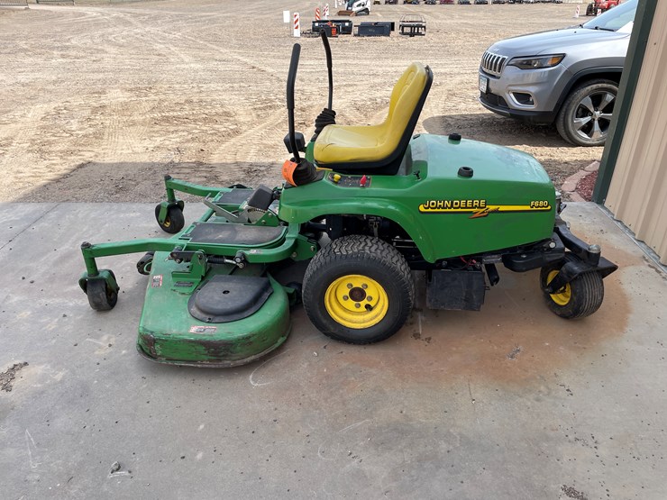 john-deere-f680-image-6