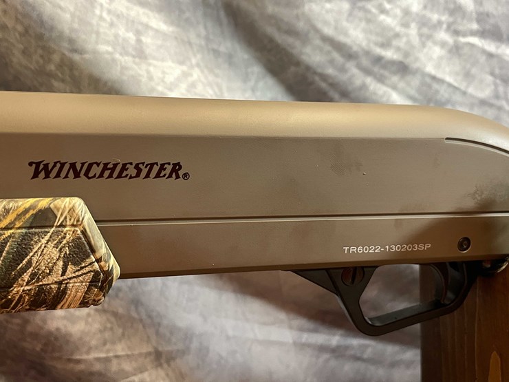 #10098-•-hatfield-sas,-20-ga.-semi-auto-shotgun,-sn:-20a23-00334-image-28