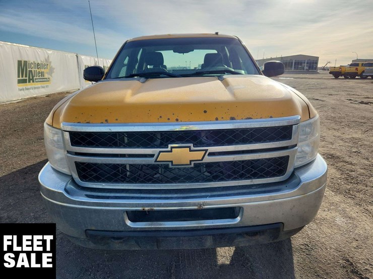 2012-chevrolet-silverado-2500hd-image-9