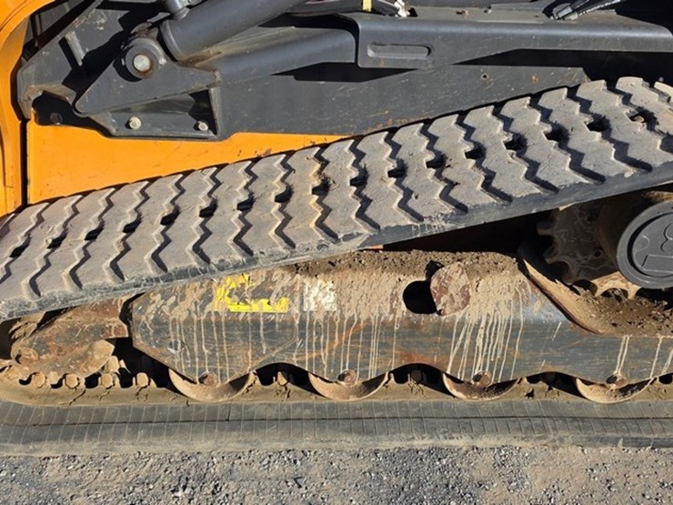 2021-case-tv450b-image-27