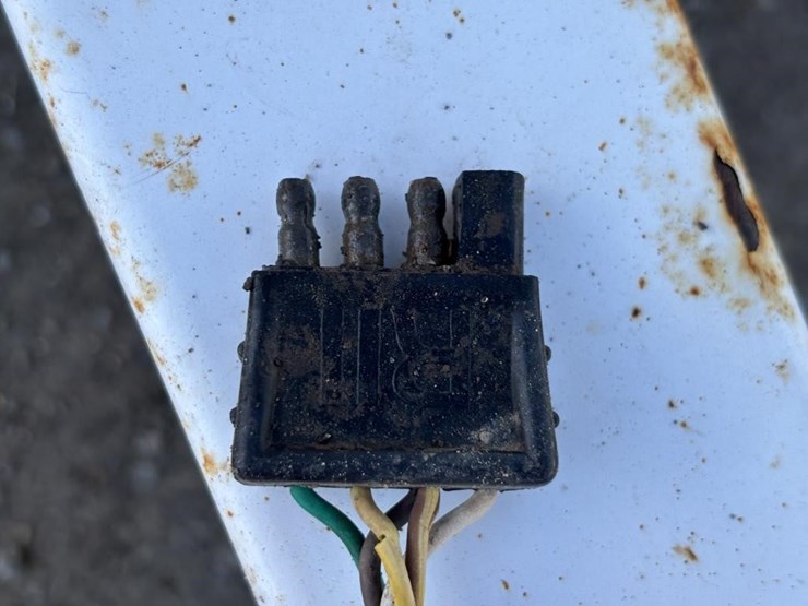 1991-unknown-trailer-image-23