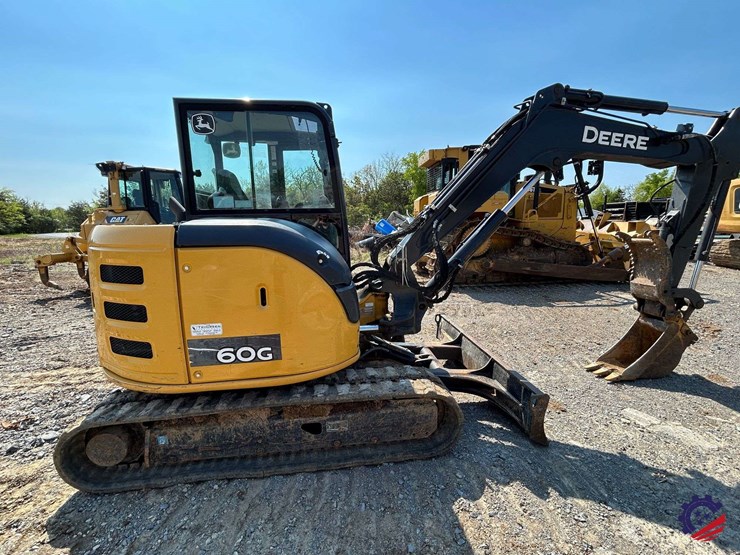 2021-deere-60g-image-6