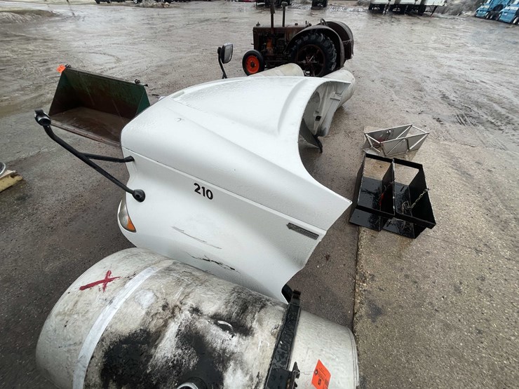 international-prostar-image-7