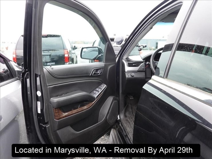 2017-chevrolet-tahoe-image-7