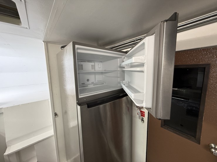 #3004-•-2003-40'-gooseneck-concession-trailer-image-21