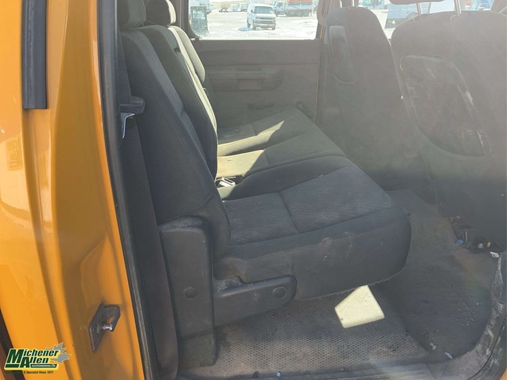 2011-gmc-sierra-2500hd-image-20