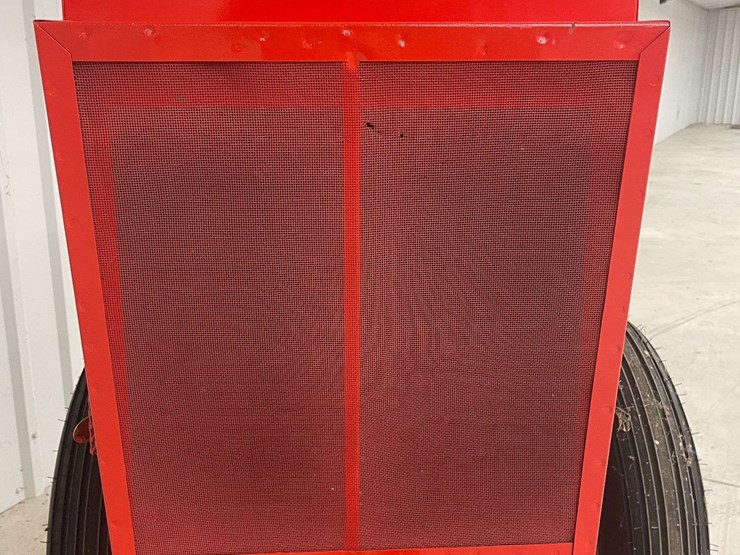 1950-ford-8n-image-6