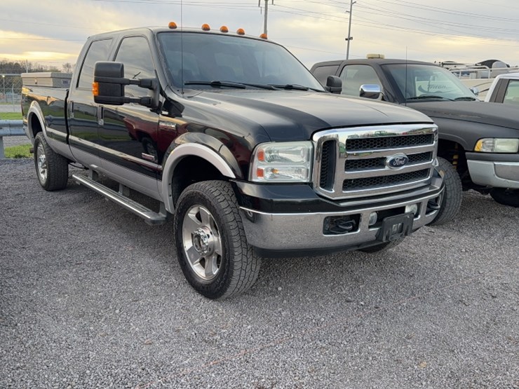 2006-ford-f350-image-3
