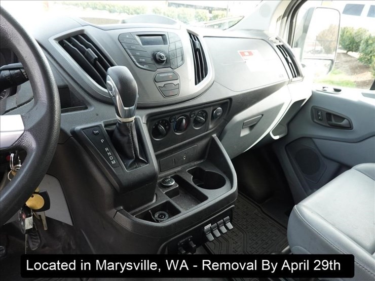 2015-ford-transit-image-4