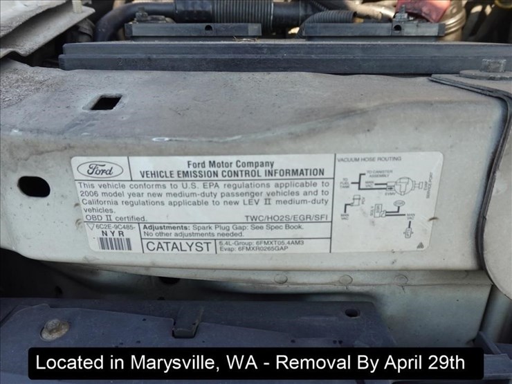 2006-ford-e250-image-18