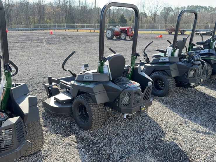 #4074-•-yakta-yxr-120-zero-turn-mower-image-10