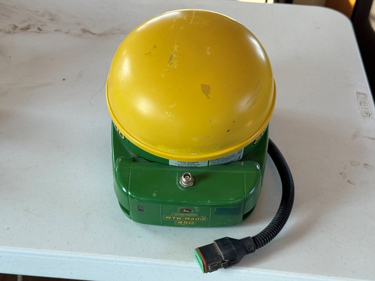 john-deere-3000-image-3