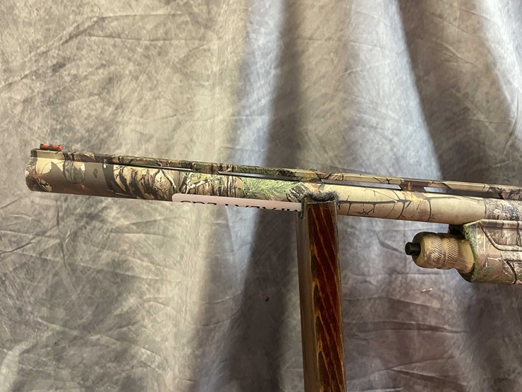 #10113-•-impala-plus-xtra-f,-12-ga.-semi-auto-shotgun,-sn:-60-h22yt-005490-image-12