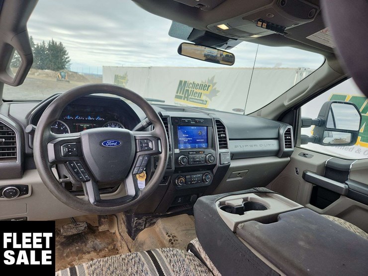 2021-ford-f250-image-18