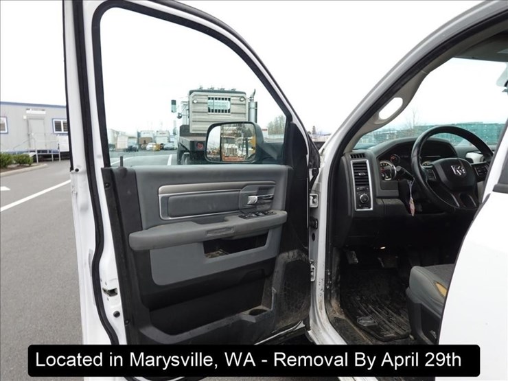 2017-dodge-1500-image-5