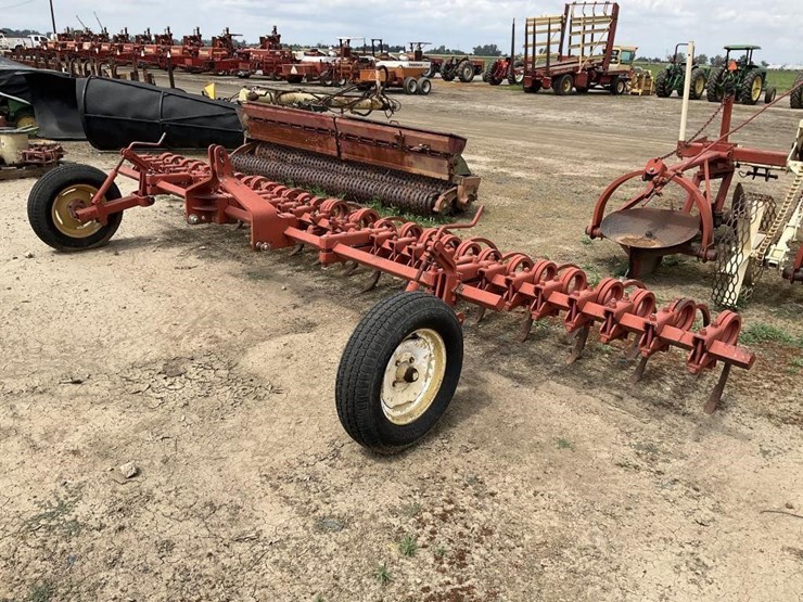 allis-chalmers-18'-3-pt-springtooth-chisel-image-3