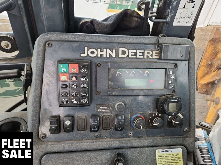 2014-deere-410k-image-18