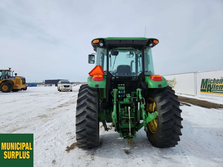 2014-john-deere-6115d-image-25