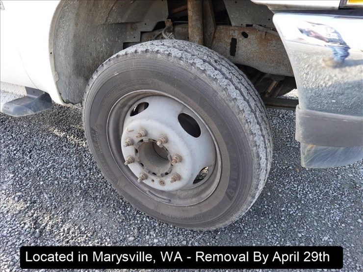 2004-ford-f450-image-19